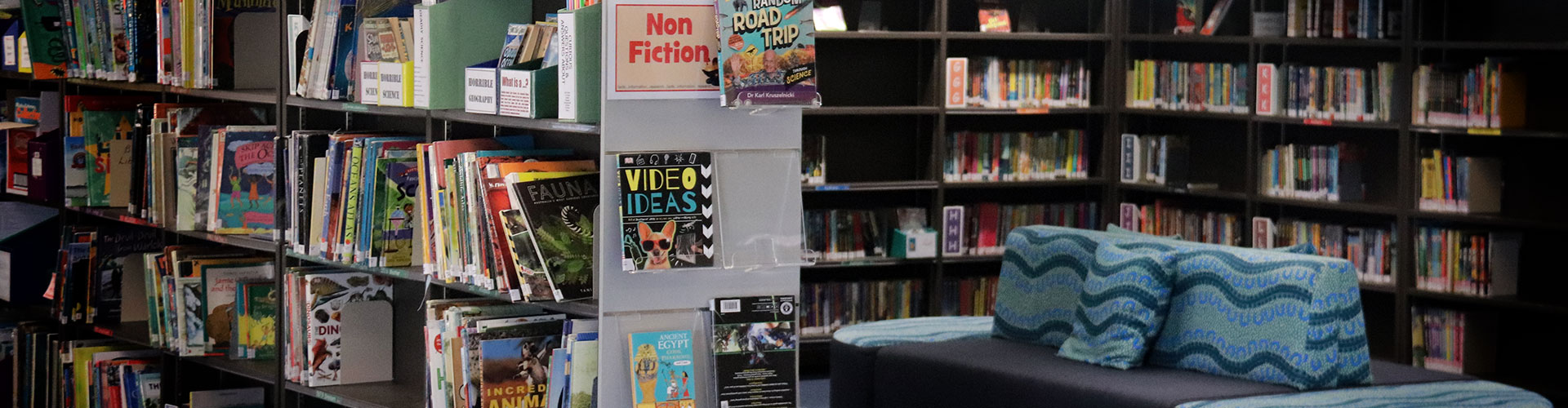 Balcatta Primary School - library